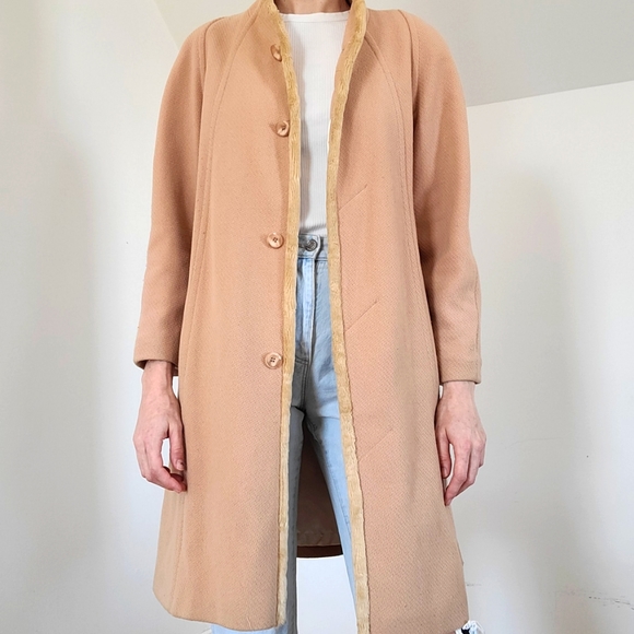 VINTAGE - Merino wool blend coat - Picture 4 of 14
